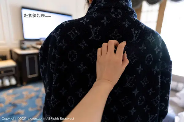 Vol. 03063 周于希Sandy(123P)