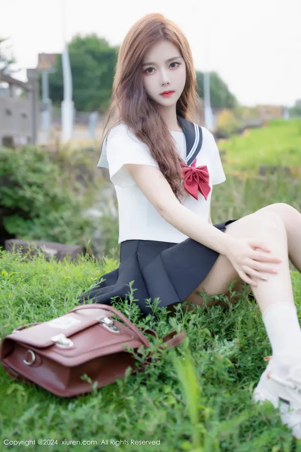 Vol. 08948 拍黄瓜girl(82P)