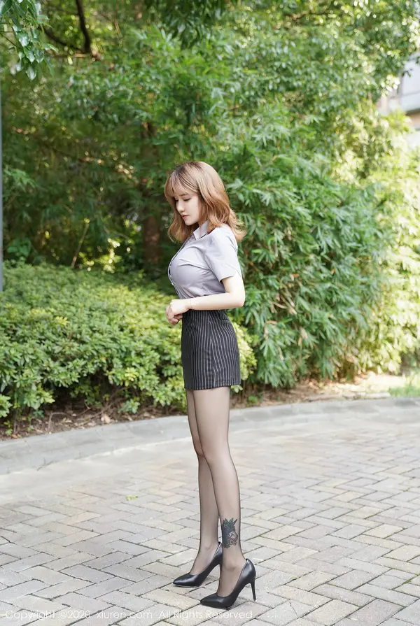 Vol. 02656 周大萌(53P)