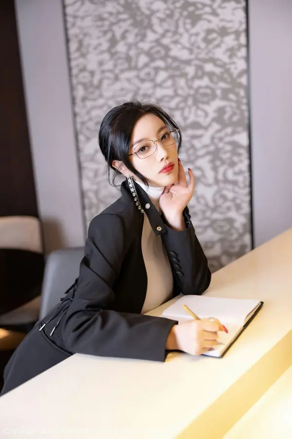 Vol. 0951 杨晨晨Yome(87P)
