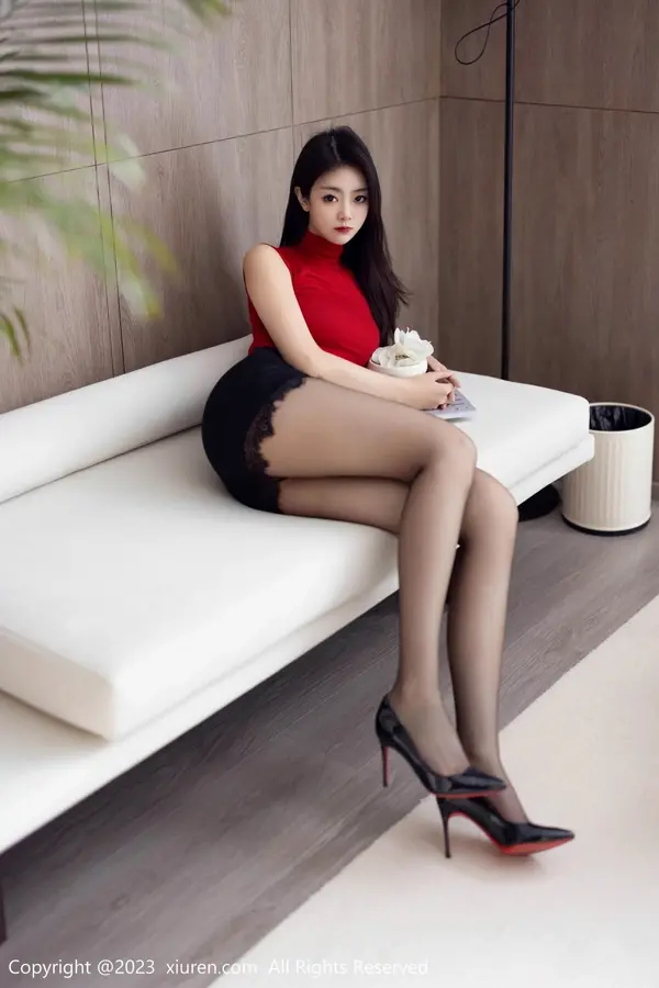 Vol. 06883 可乐Vicky(76P)