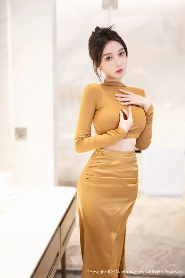 Vol. 08574 玥儿玥(82P)