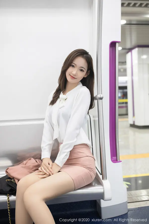 Vol. 02865 唐安琪(62P)