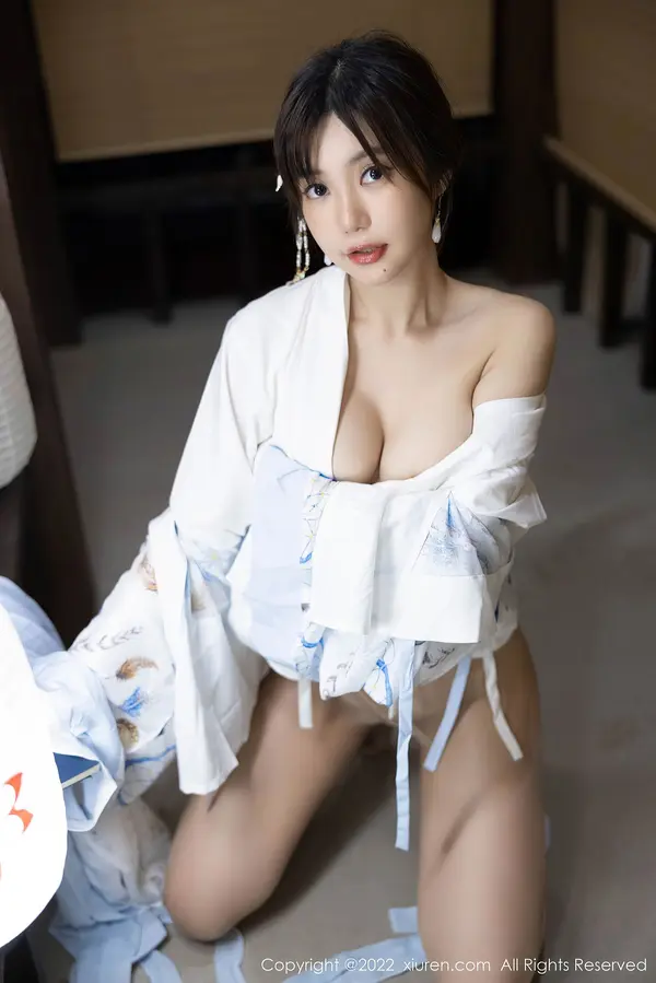 Vol. 05569 绮里嘉ula(76P)