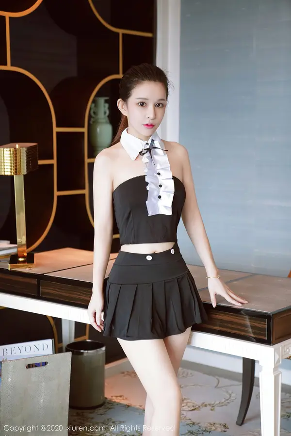 Vol. 02729 张雨萌(43P)