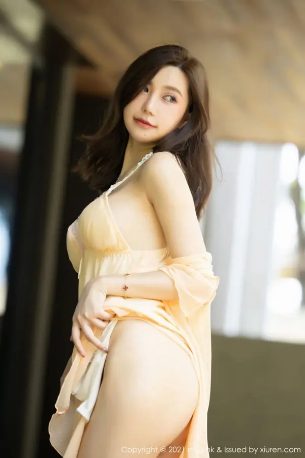 Vol. 0561 绮里嘉Carina(57P)