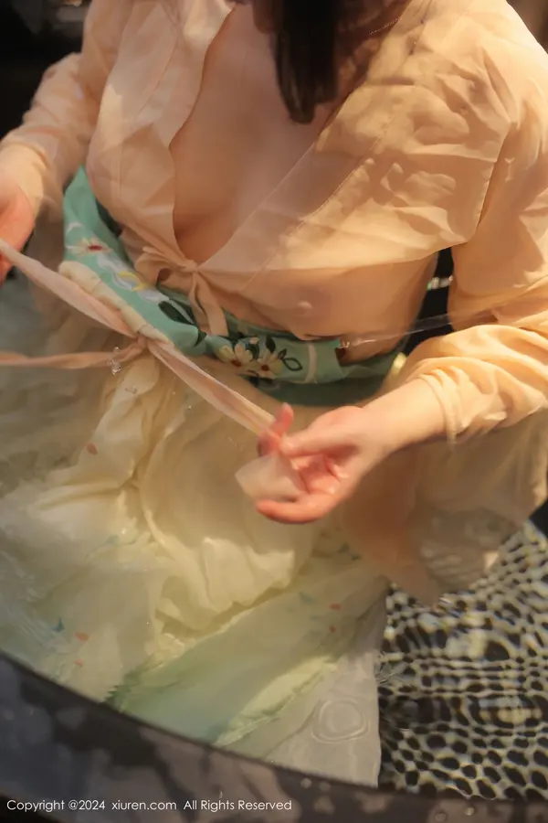 Vol. 08128 诗诗kiki(83P)