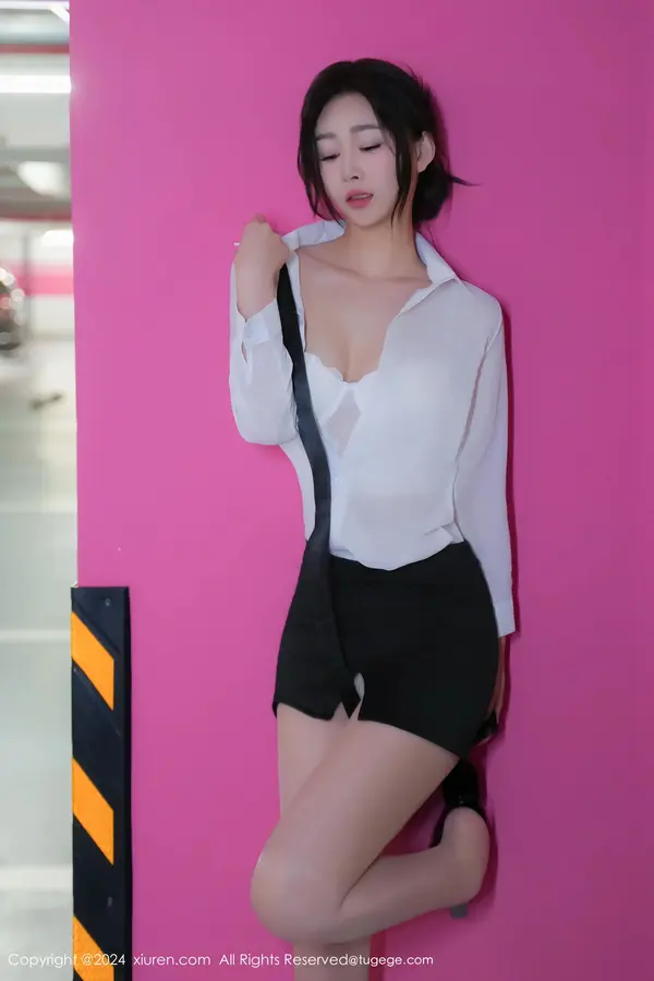 Vol. 08613 软糖爱喝奶(69P)