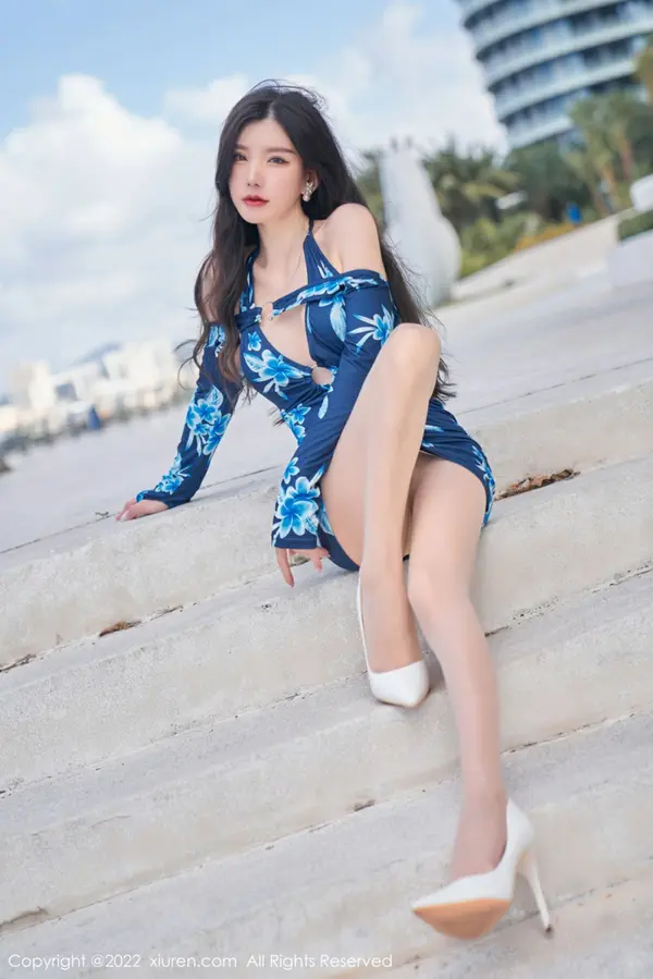 Vol. 04563 周于希Sally(73P)