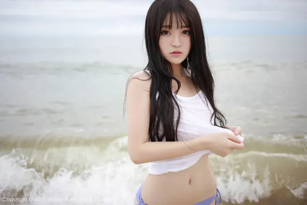 Vol. 0029 伊小七MoMo(52P)