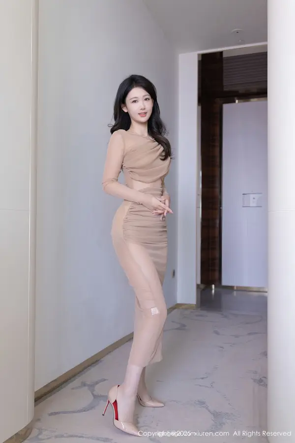 Vol. 10486 唐安琪(82P)