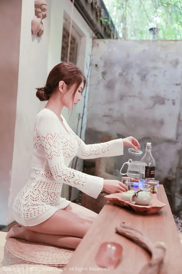 Vol. 03530 Emily尹菲(48P)