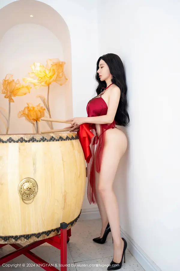 Vol. 0270 潘思沁(81P)