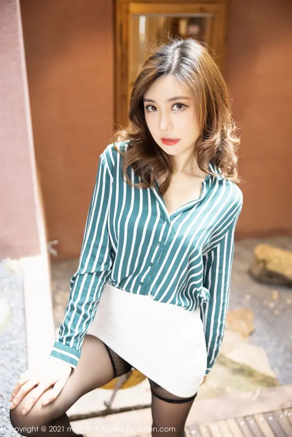 Vol. 0617 绮里嘉ula(56P)