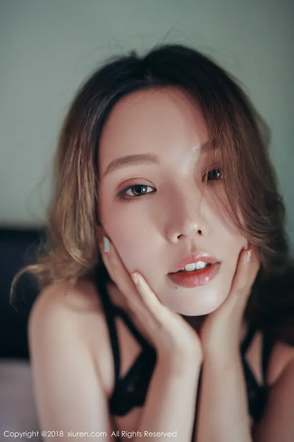 Vol. 01195 黄楽然(54P)
