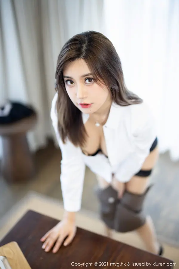Vol. 0570 绮里嘉Carina(128P)