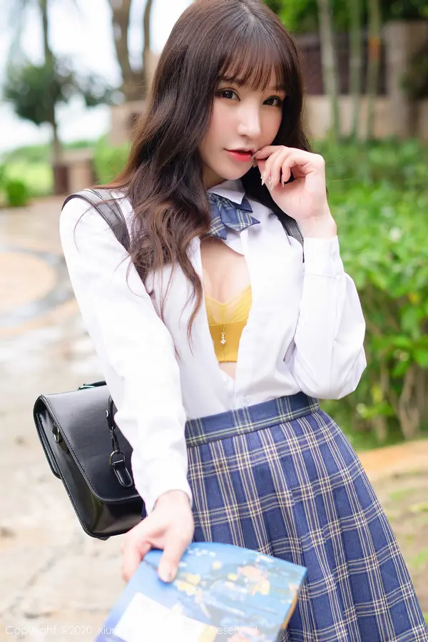 Vol. 02290 周于希Sandy(68P)