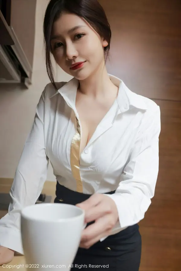 Vol. 04472 尹甜甜(76P)