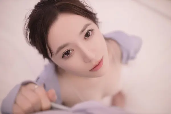 鱼子酱Fish《等下班的人》(130P)