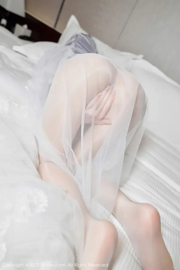 Vol. 07463 周于希Sally(101P)