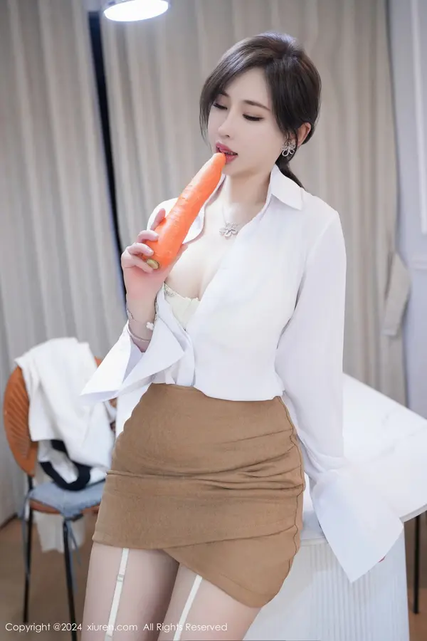 Vol. 08083 Carol周妍希(97P)
