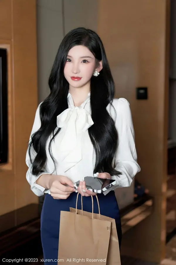 Vol. 06614 周于希Sally(83P)