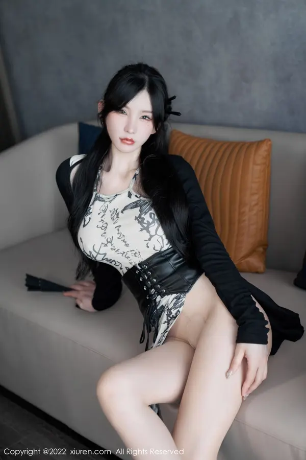 Vol. 05623 周于希Sally(95P)
