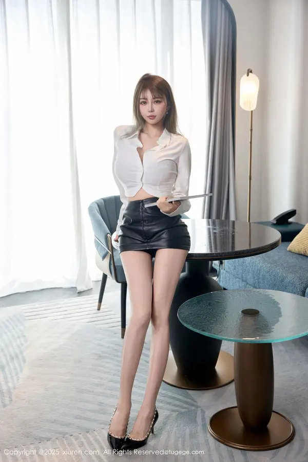 Vol. 10439 Zoe柚柚(81P)
