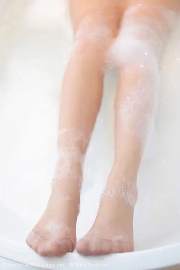 Vol. 08770 白乐乐(90P)