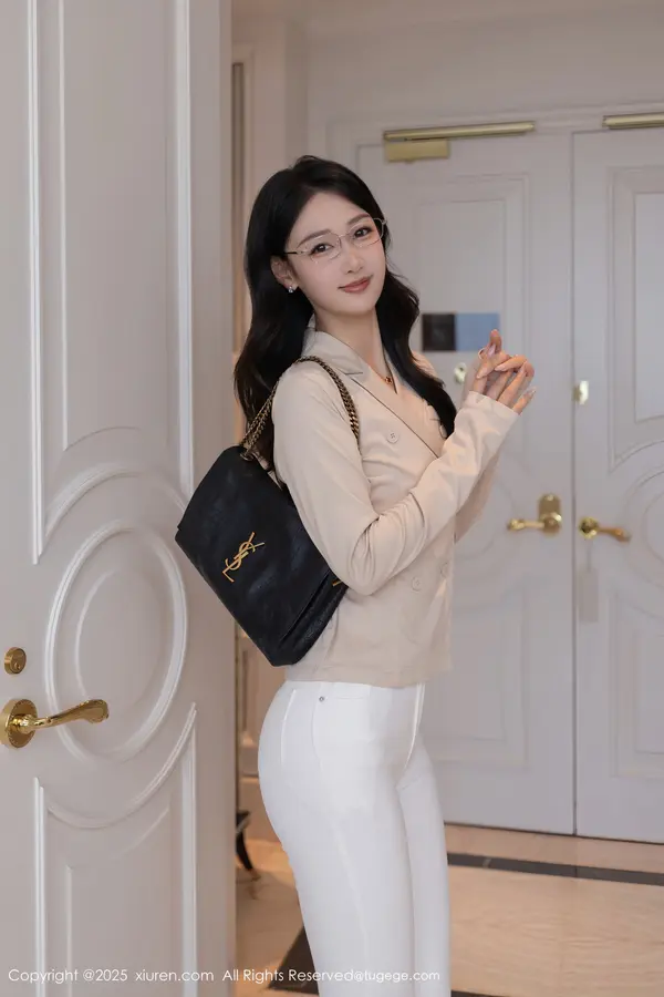 Vol. 11053 唐安琪(85P)