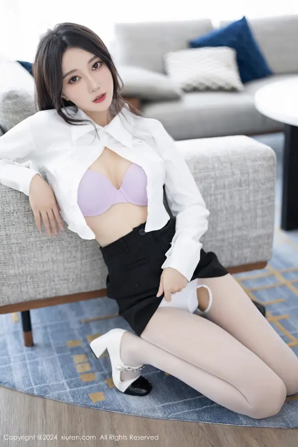 Vol. 08247 玥儿玥(83P)