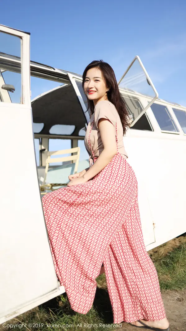 Vol. 01718 艺儿拿铁(64P)