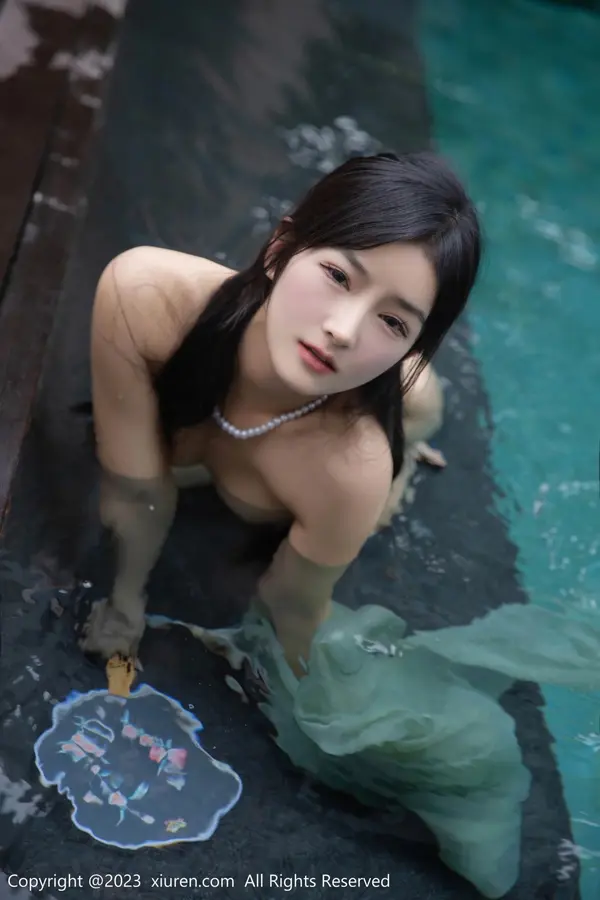 Vol. 06880 谭小灵(81P)