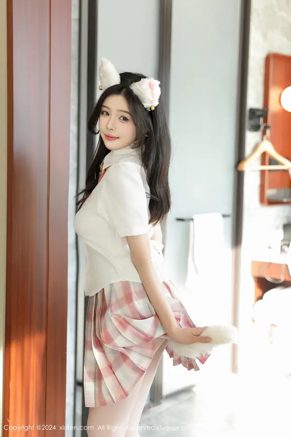 Vol. 09277 袁圆(73P)