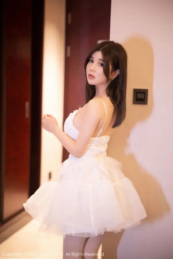 Vol. 05719 周jojobaby(84P)