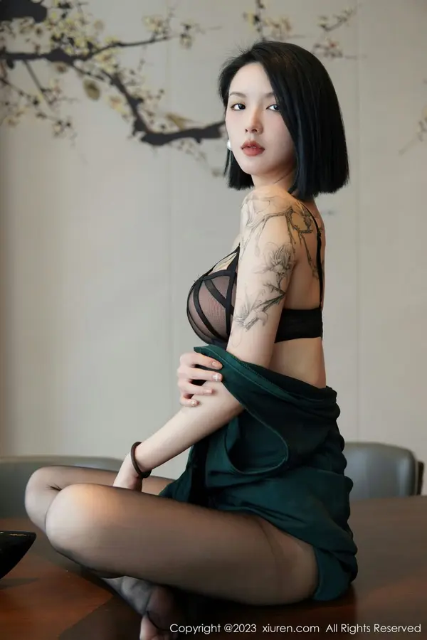 Vol. 06205 乔一一(85P)
