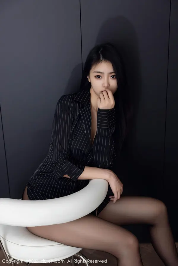 Vol. 06677 可乐Vicky(78P)