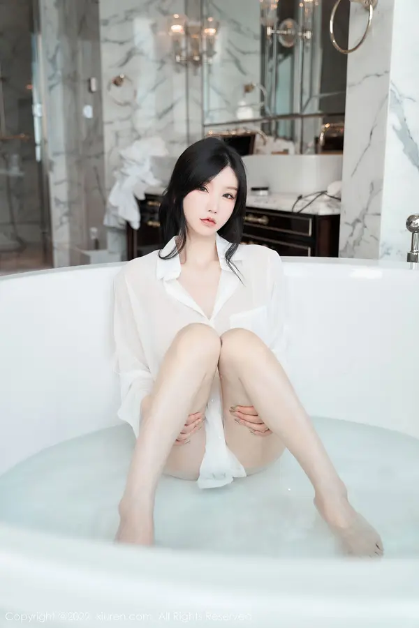 Vol. 05638 周于希Sally(85P)