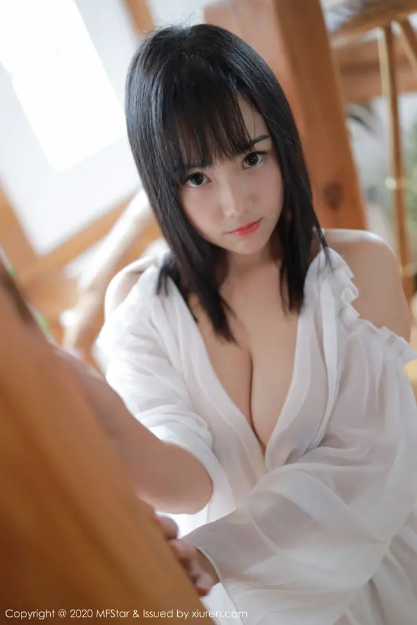 Vol. 0260 徐微微mia(51P)