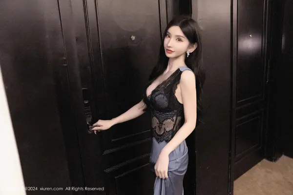 Vol. 08242 周于希Sally(116P)