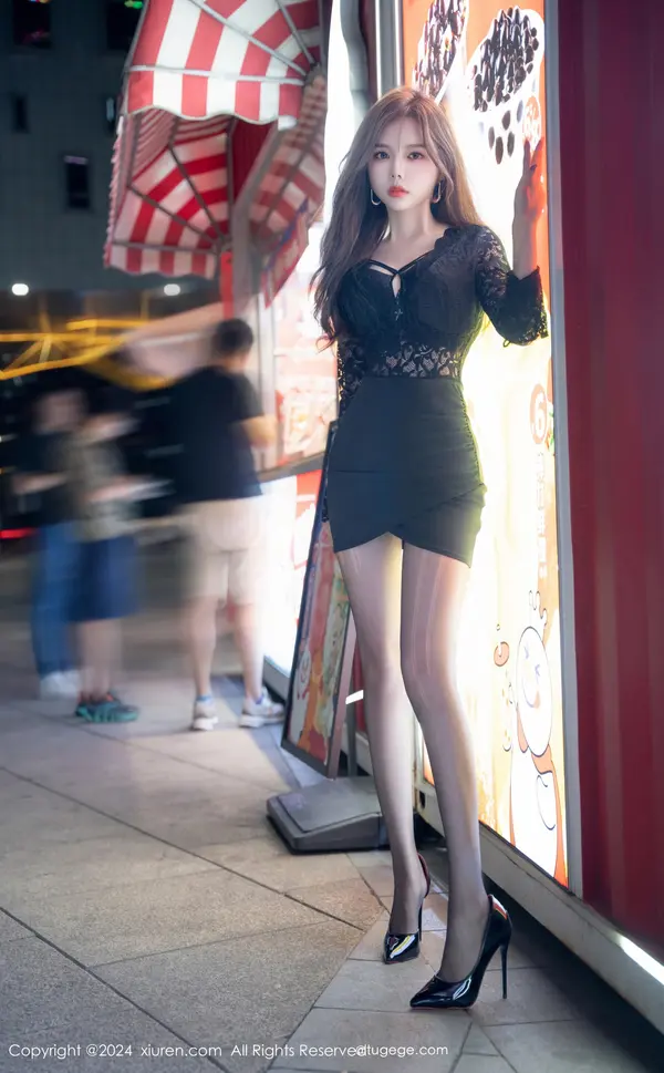 Vol. 09408 拍黄瓜girl(81P)