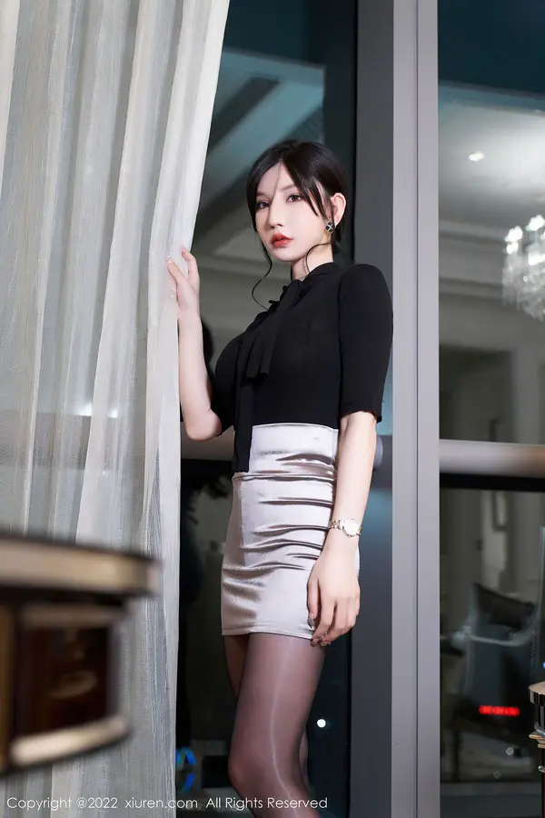 Vol. 05777 周于希Sally(90P)