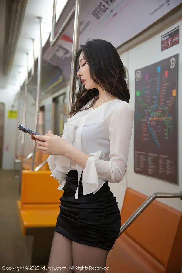 Vol. 05808 是小逗逗(79P)