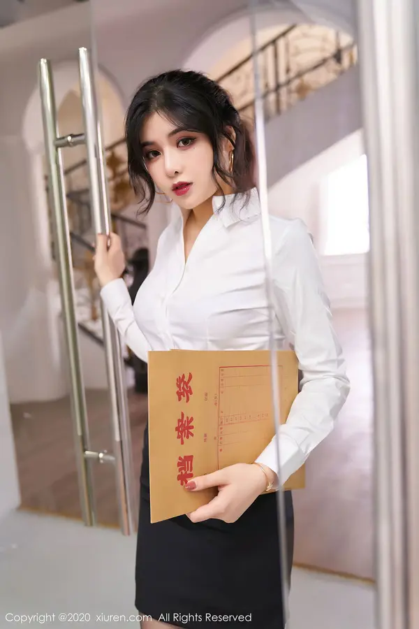 Vol. 02768 韩静安(48P)