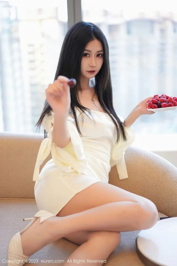 Vol. 07116 laura阿姣(81P)