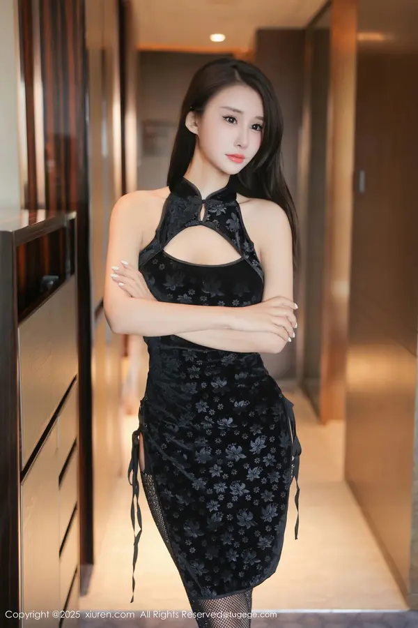 Vol. 09990 艺艺yiyi(58P)