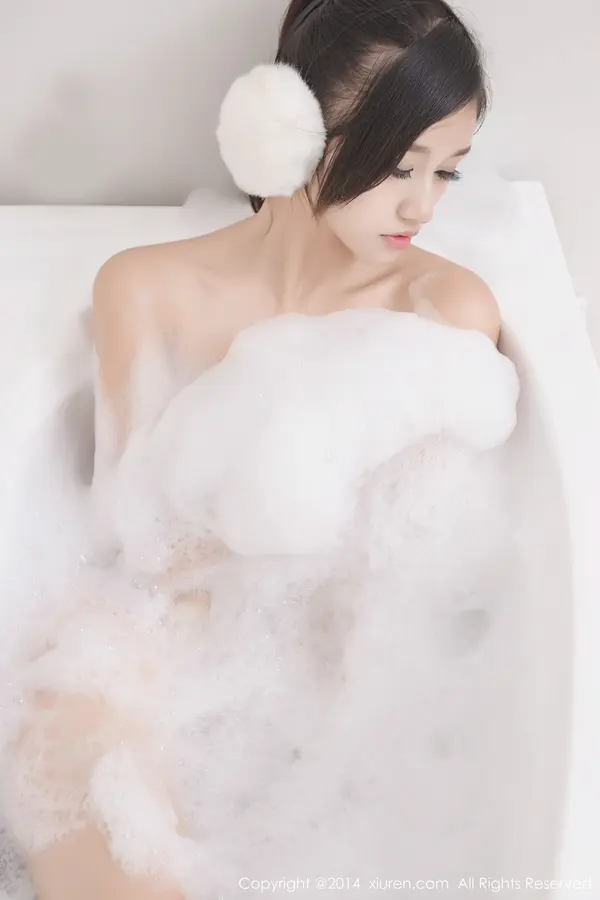 Vol. 00244 史雨姐姐(51P)