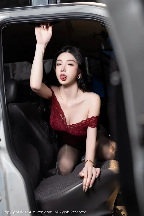 Vol. 07993 周于希Sally(94P)