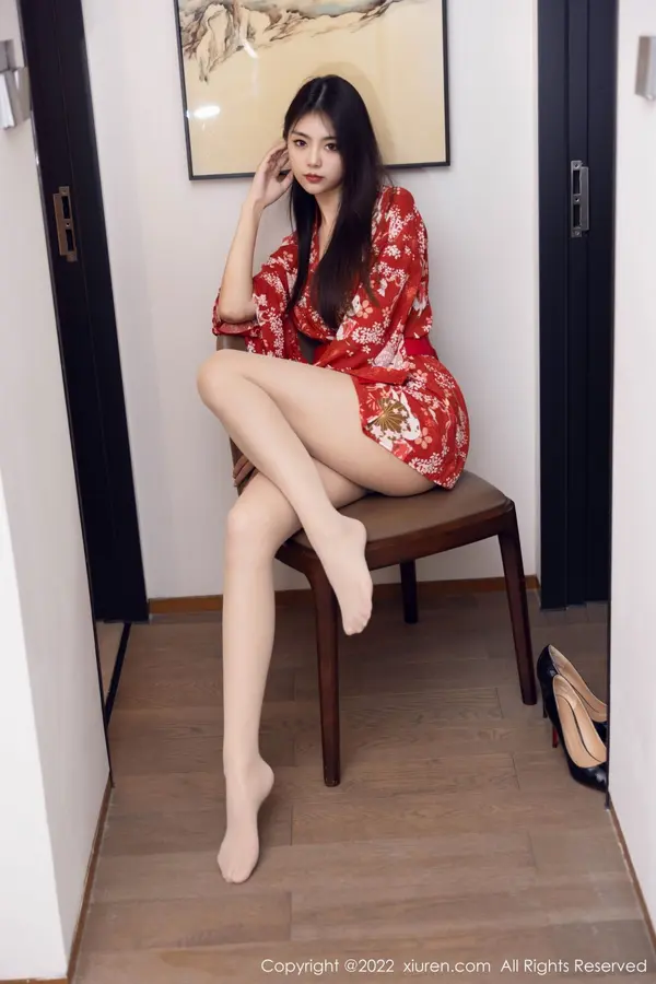 Vol. 05736 可乐Vicky(54P)