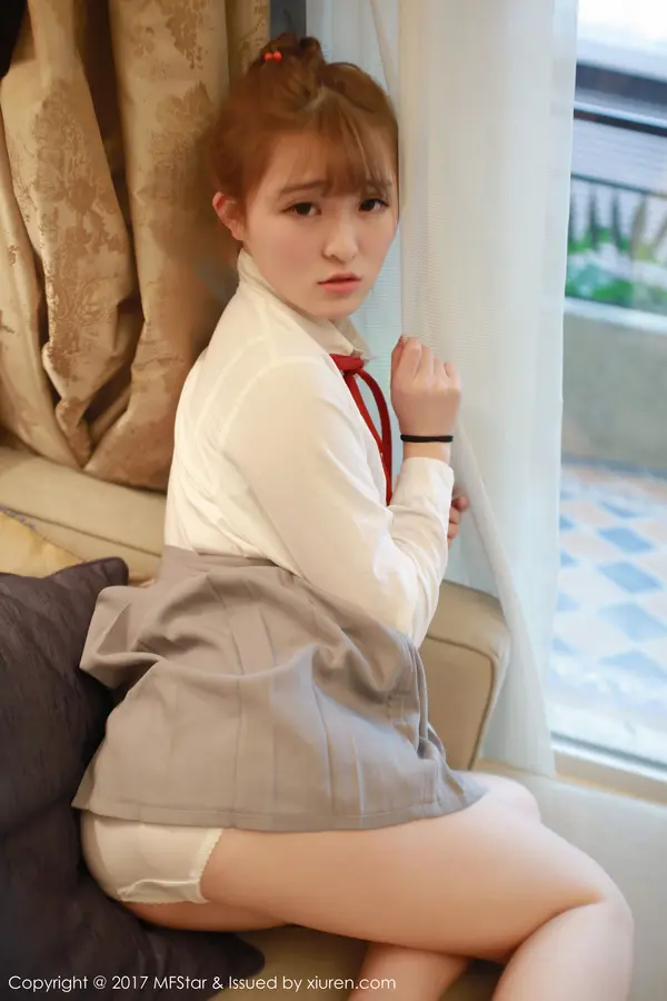 Vol. 0098 伊小七MoMo(48P)